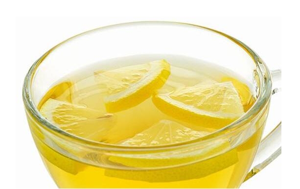 <b>柠檬水的正确泡法及功效，不可不知的夏日秘籍尽享健康与美味！</b>